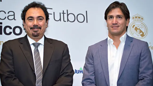 Hugo Sánchez y Bruno Marinoni tras un evento 