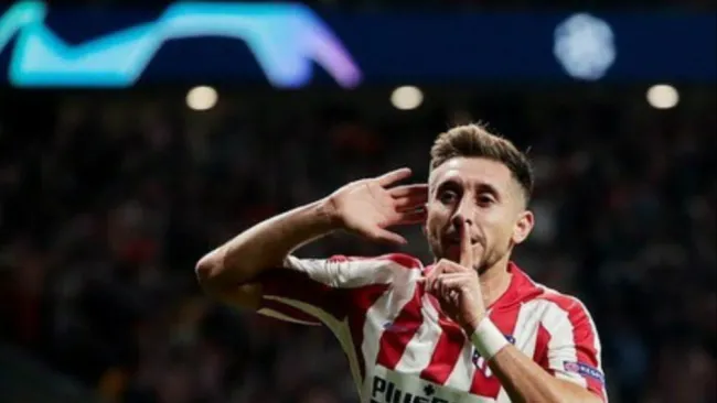 Héctor Herrera presumió en Instagram su nuevo 'look'