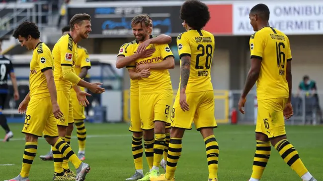 Dortmund derrotó de visita al Paderborn