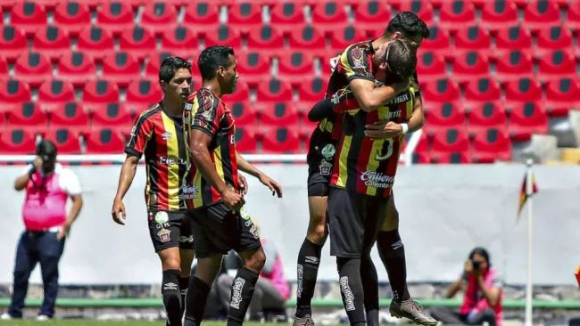 Leones Negros pretende adquirir franquicia en la Liga MX