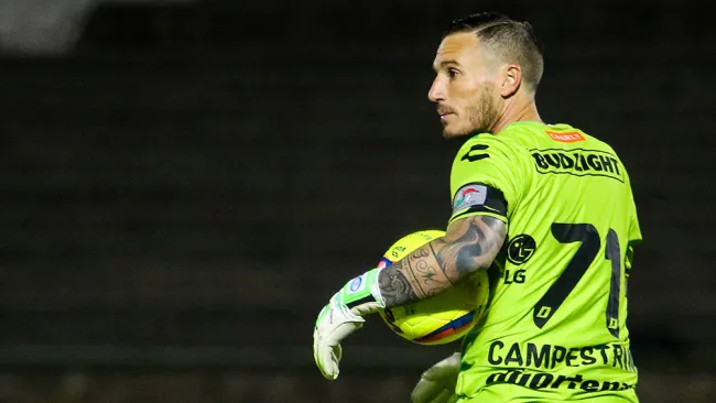 Cristian Campestrini en partido con Dorados