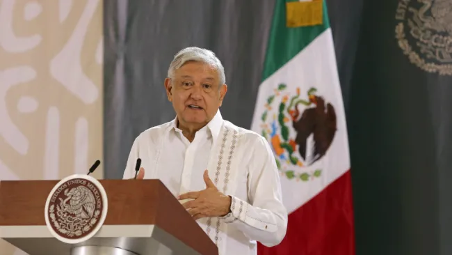 AMLO llama a mexicanos a salir para reactivar la economía