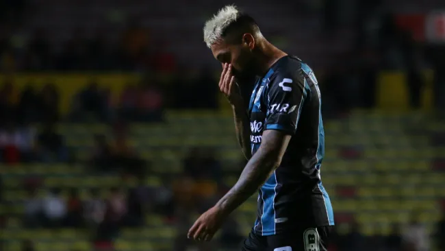 Julián Velázquez en lamento 