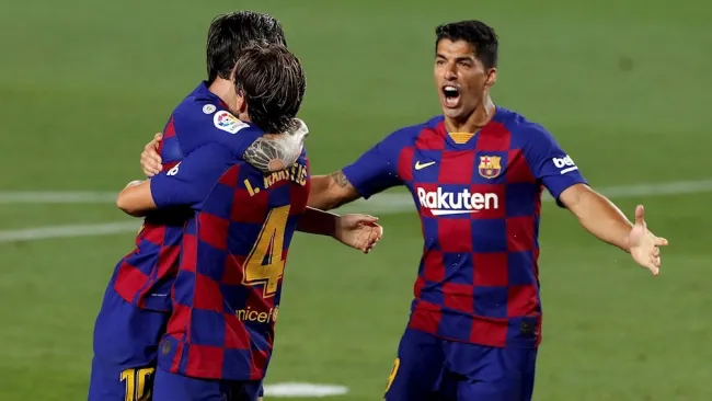 Messi, Rakitic y Suárez celebran gol de la victoria ante Athletic
