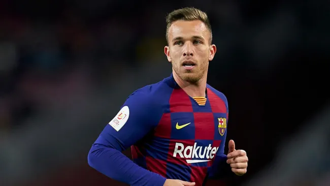 Barcelona: Arthur Melo realizó exámenes médicos con Juventus