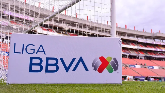 Pancarta de la Liga MX