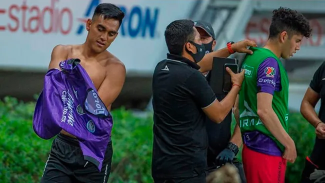 Ricardo Gutiérrez, antes de entrar al campo