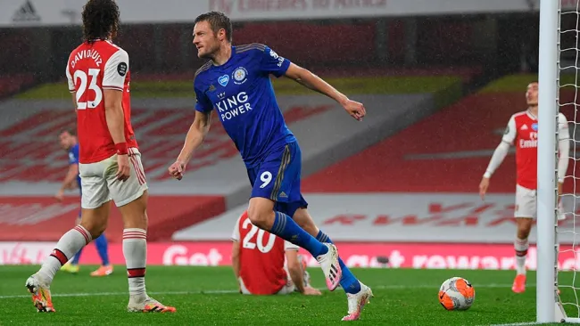 Arsenal: Jamie Vardy rescató empate del Leicester ante los Gunners