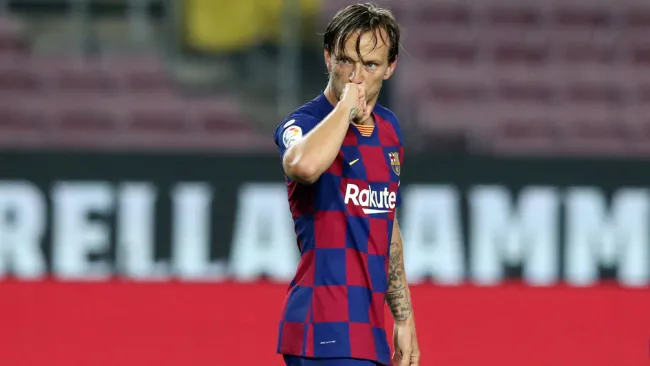 Ivan Rakitic festeja una anotación con el Barcelona en LaLiga