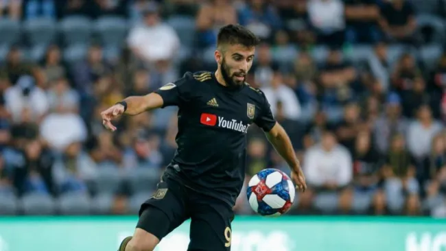 Diego Rossi en acción con LAFC