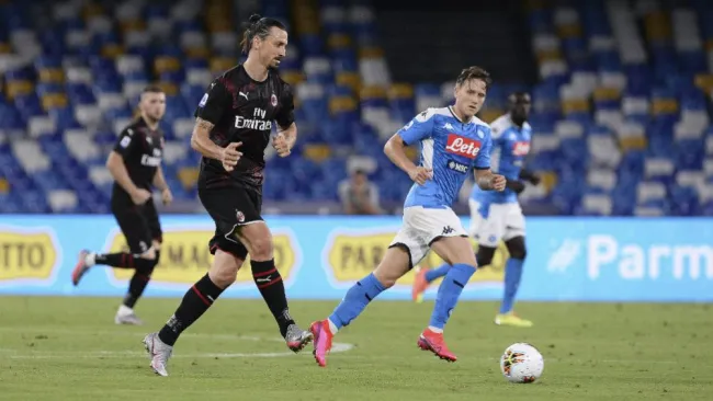 Serie A: Milan rescató empate ante el Napoli del Chucky Lozano