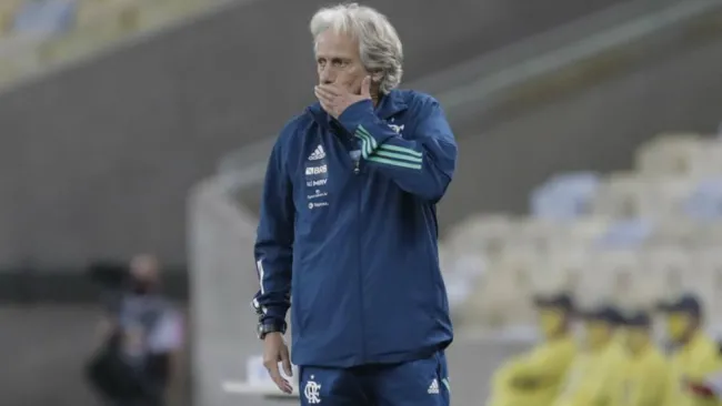 Jorge Jesus en un partido