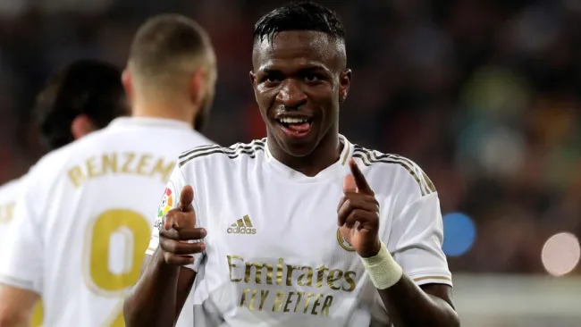 Vinicius Junior festeja una anotación del Real Madrid