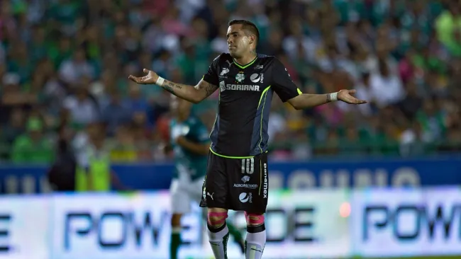 Mauro Cejas en su paso por Santos