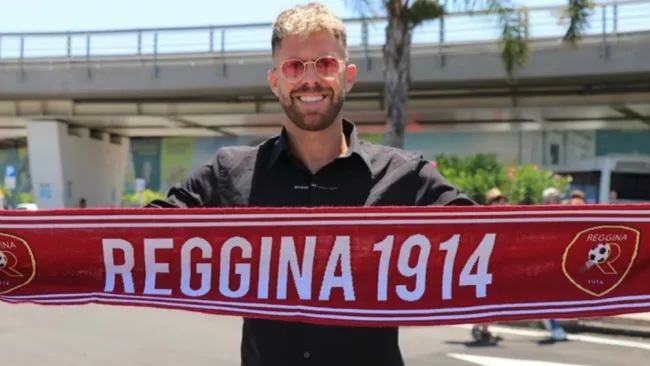 Ménez en presentación con Reggina