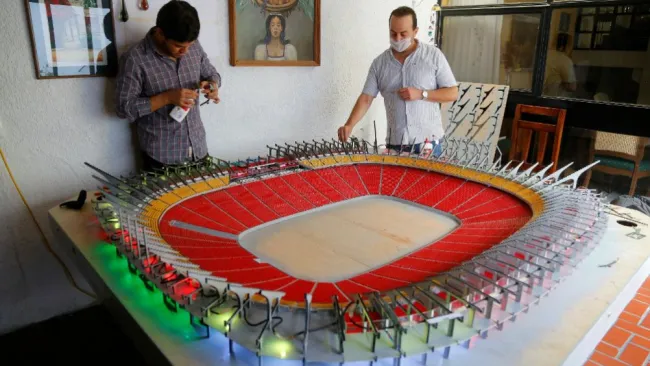 Maqueta de la réplica del Estadio Arrow Head