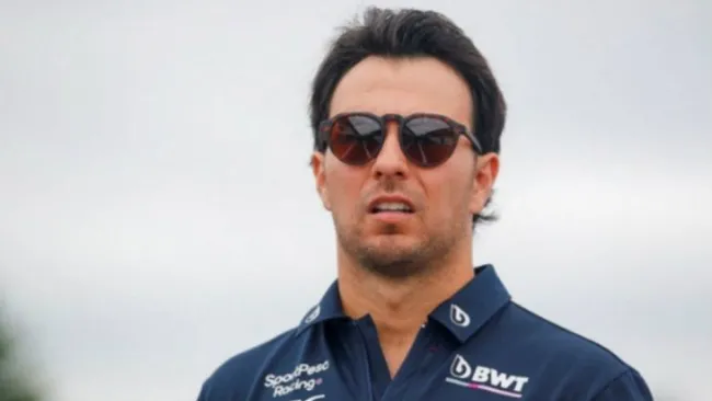 Checo en una sesión de práctica con Racing Point 