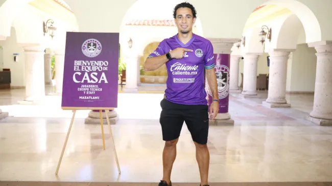 Mazatlán FC: Camilo Sanvezzo ya posó con la playera del club sinaloense