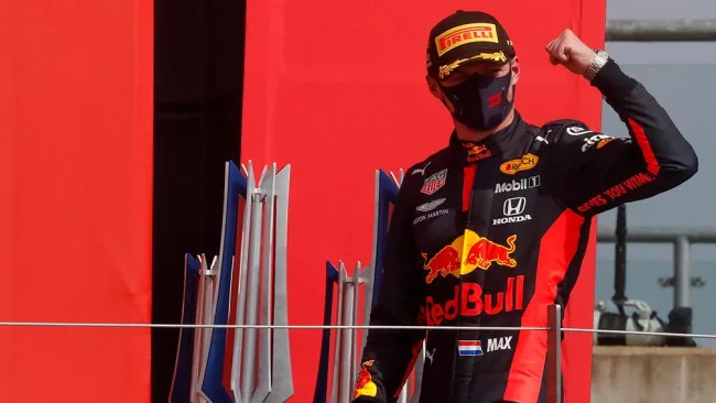 Max Verstappen rompió dominio de Mercedes y ganó el GP del 70 aniversario de F1