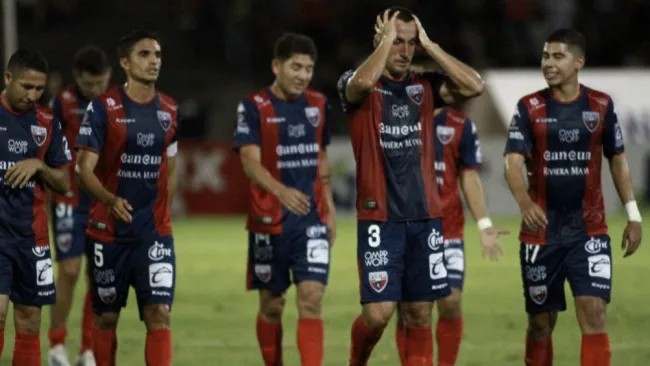 Jugadores del Atlante en lamento en actividad de Copa MX