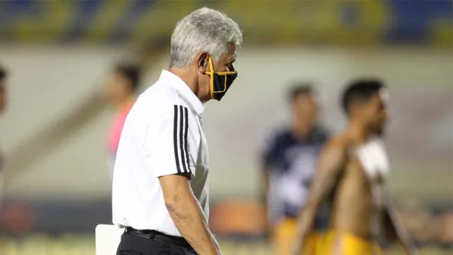 Tuca se lamenta tras empate contra Pumas