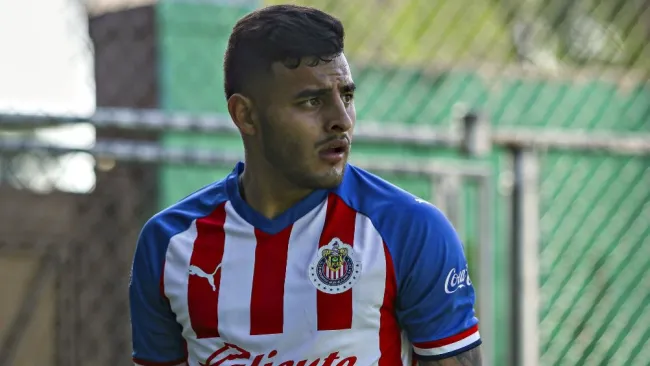 Chivas: Tras castigo, Alexis Vega sería titular contra Pachuca