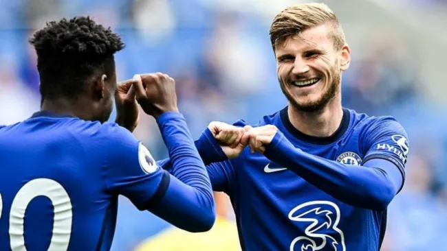 Timo Werner celebrando una anotación con Chelsea