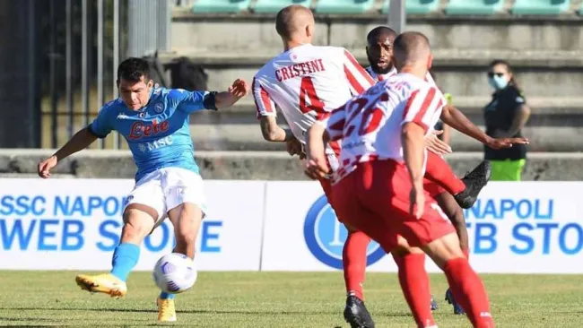 Chucky Lozano en juego de pretemporada 