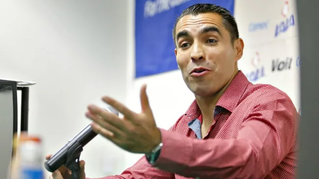 Marco Antonio Rodríguez en conferencia de prensa