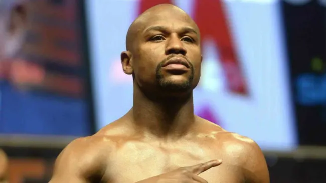 Video: Floyd Mayweather Jr. dio entrenamiento especial a Ozuna