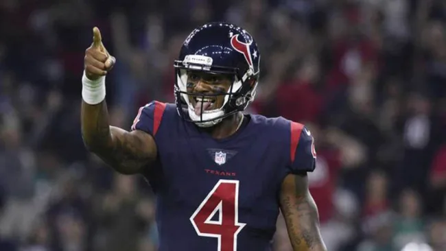 Deshaun Watson festeja una jugada
