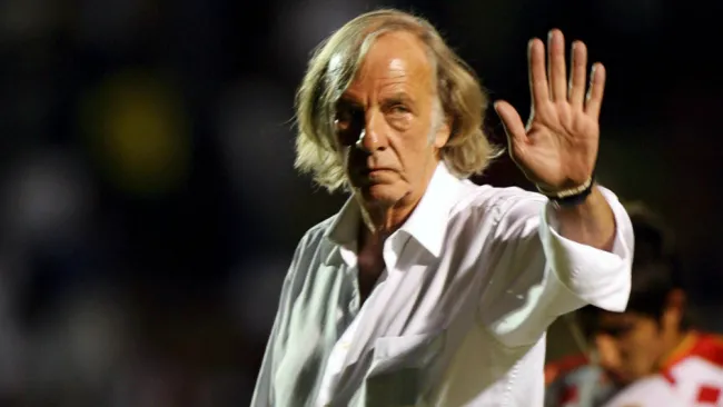 César Luis Menotti como DT en México