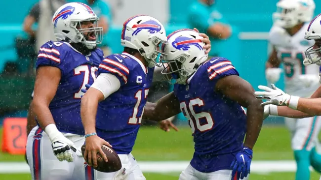 Los Bills superaron a los Dophins 31-28
