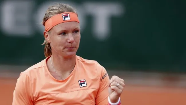Kiki Bertens sufrió de calambres