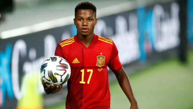Ansu Fati en partido con España
