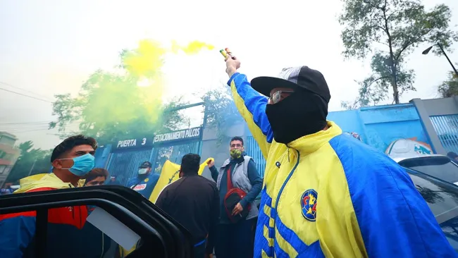 América: Aficionados celebran el 104 aniversario del club en Coapa