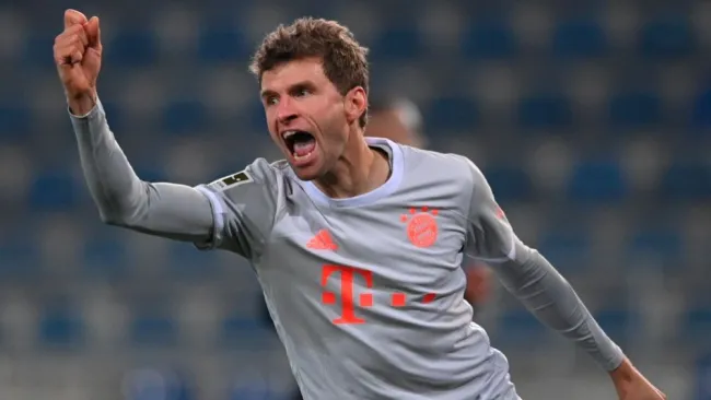 Thomas Müller luego de anotar el cuarto gol del Bayern