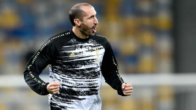 Giorgio Chiellini previo a un duelo con la Juventus 