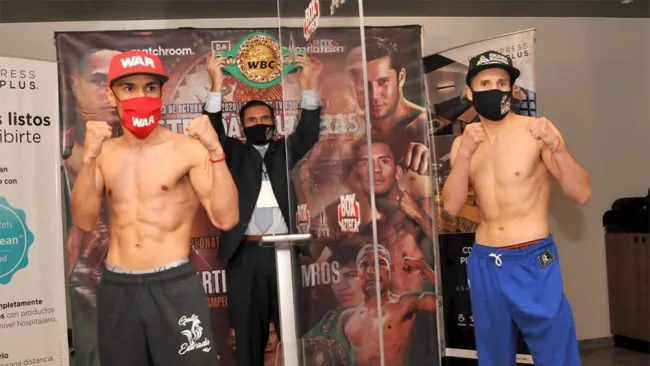 El Gallo Estrada y Carlos Cuadras en el pesaje