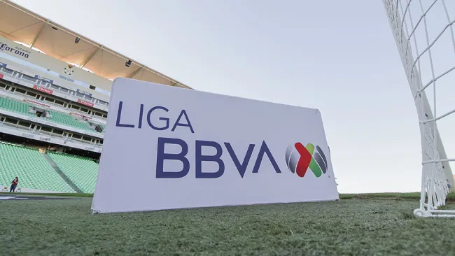 Pancarta de la Liga MX