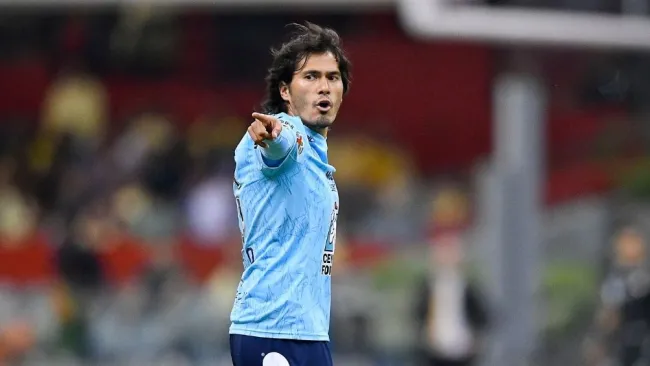 Burrito Hernández en partido con Pachuca