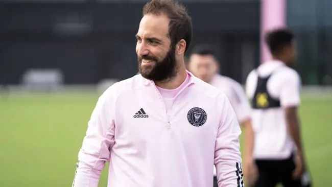 Gonzalo Higuaín en partido con Inter Miami