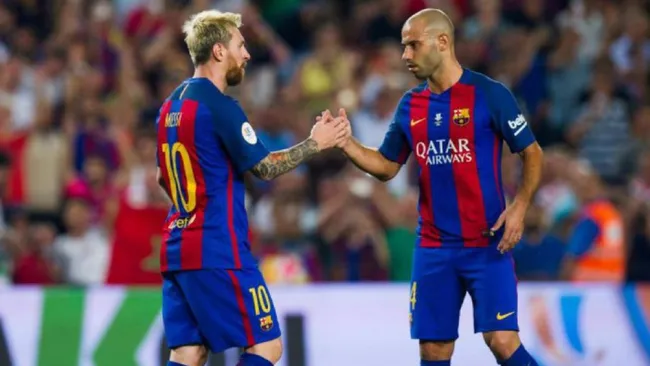 Messi junto a Mascherano en un partido del Barcelona
