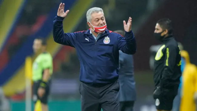 Vucetich explota tras decisión arbitral