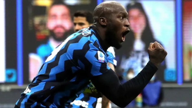 Romelu Lukaku en festejo ante el Torino