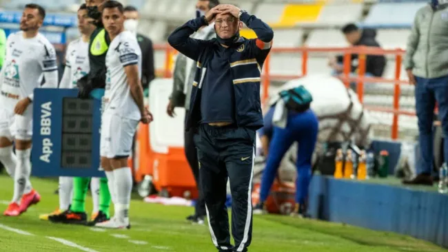 Andrés Lillini, DT de Pumas, ante Pachuca