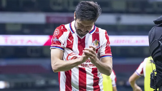 Oribe Peralta en el América vs Chivas
