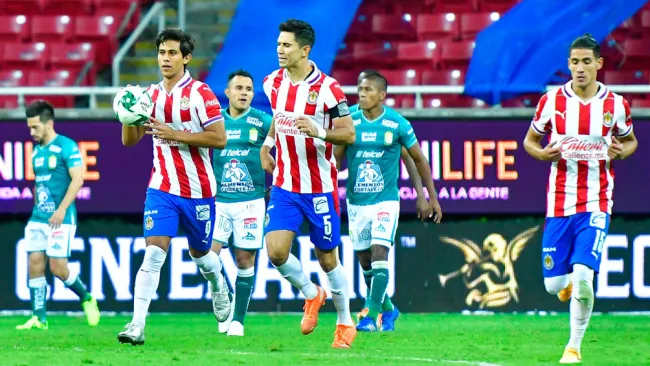 JJ Macias y Jesús Molina en festejo