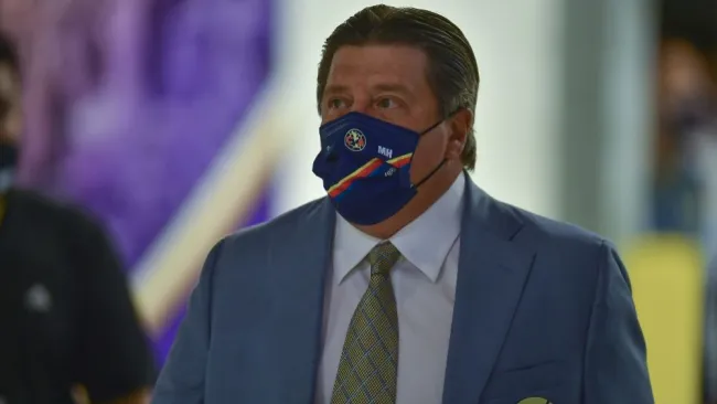 Miguel Herrera previo a un partido de la Águilas del América