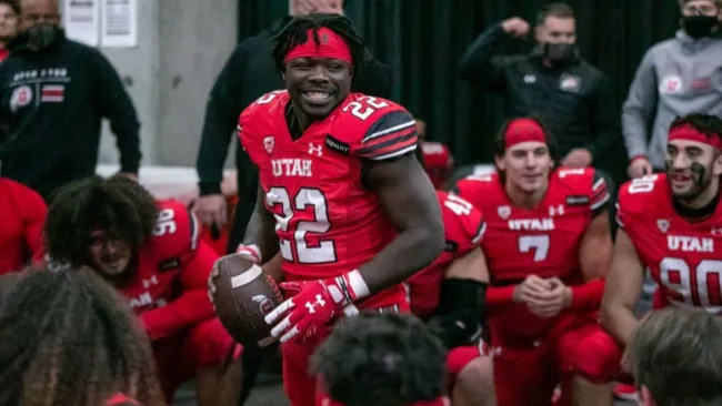 Ty Jordan luego de un partido de Utah